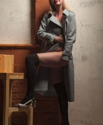 Изысканная кокетка с шикарной внешностью предлагает провести незабываемое время в ее обаятельной компании. Гарантирую вам океан страсти и наслаждения. 1793, 42 года