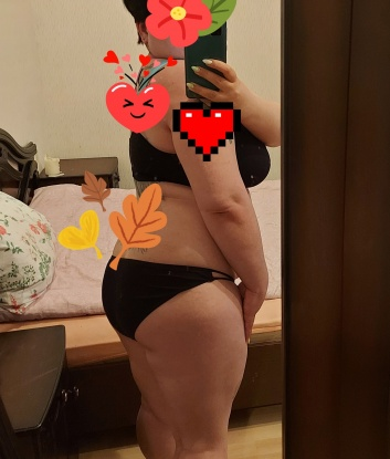 Позволь мне погрузить тебя в мир наслаждения и сделать твои самые сокровенные фантазии реальностью. Возможности, которые я предлагаю, безграничны - расслабляющий массаж, эксперименты в постели, эротический стриптиз и многое другое. Посмотри на мои фото и убедись, что я именно та, о ком ты всегда мечтал. Оставившись в восторге, ты захочешь вернуться ко мне снова и снова. Мои отзывы говорят сами за себя - клиенты оценили мои незабываемые навыки и безупречную внешность. Жду тебя в Москве, чтобы сделать наше свидание незабываемым. 👄🌹✨ 15505, 33 года